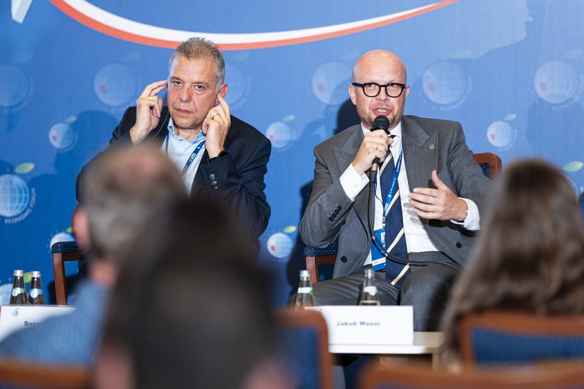Forum Ekonomiczne w Karpaczu. Dyskusja o tym „Czy nowe pokolenie liderów znajdzie czas na pięcioletnie studia?”